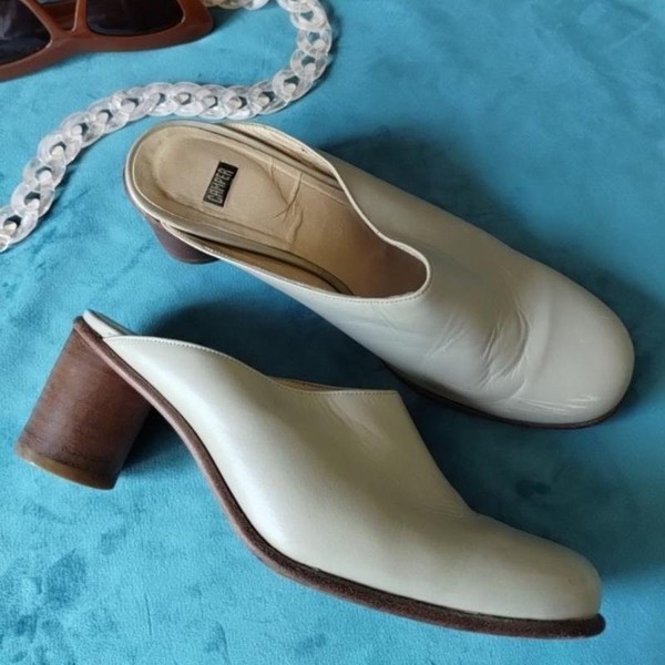 Women Camper Mules Beige Leather 35.5