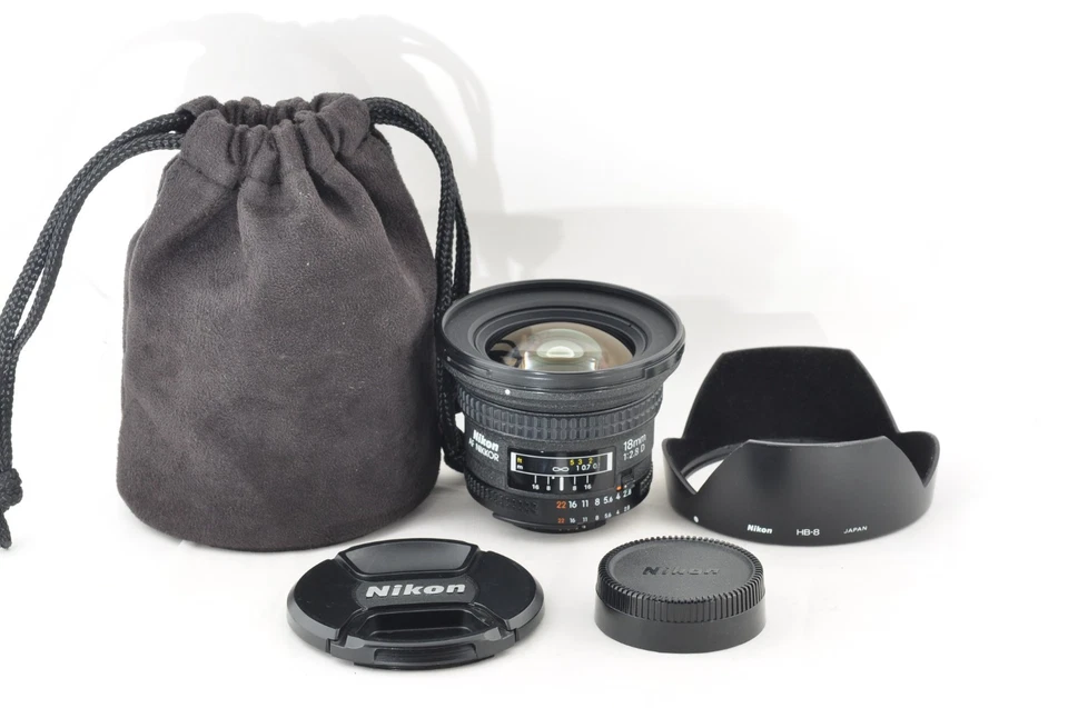 US duty paid Near Mint Nikon AF Nikkor 18mm f/2.8D Wide Angle Lens w/hood HB-8 - Image 2 of 4