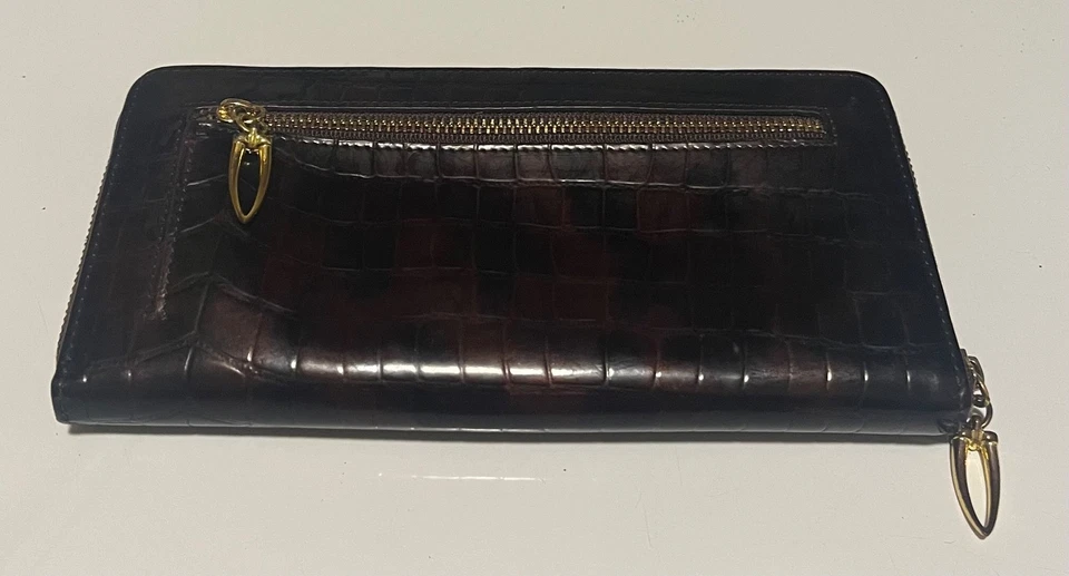 Cartera de cuero marrón en relieve TUSK Croc Foto 2 de 4