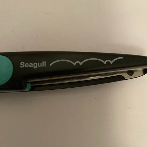 Fiskars Scissors Paper Edgers: Zigzag, Bubbles, & Seagull. Preowned Crafts Art - Picture 4 of 4