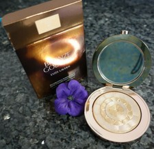 Estee Lauder bronze goddess illuminating powder gelee new in box 01 heat wave