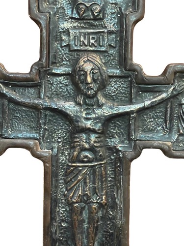 Hammered Copper Crucifix, 19th Century - Picture 2 of 6