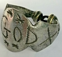 SCARCE ANCIENT ROMAN LEGIONARY SILVER RING WITH *GOD* ENGRAVINGS 