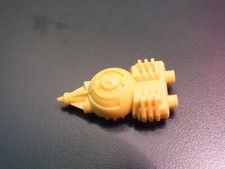Vintage 1984 Tomy Starriors Action Figure Windstorm Vultor Round Yellow Piece