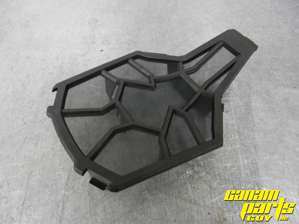 Экран предварительного фильтра упаковка XMR Can Am 2016+ Renegade 570 1000 705010922 от оригинального производителя - Изображение 2 из 4