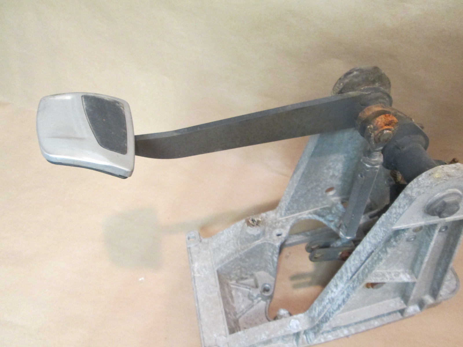 Lamborghini Gallardo Pedal / Brake Box # 401721117