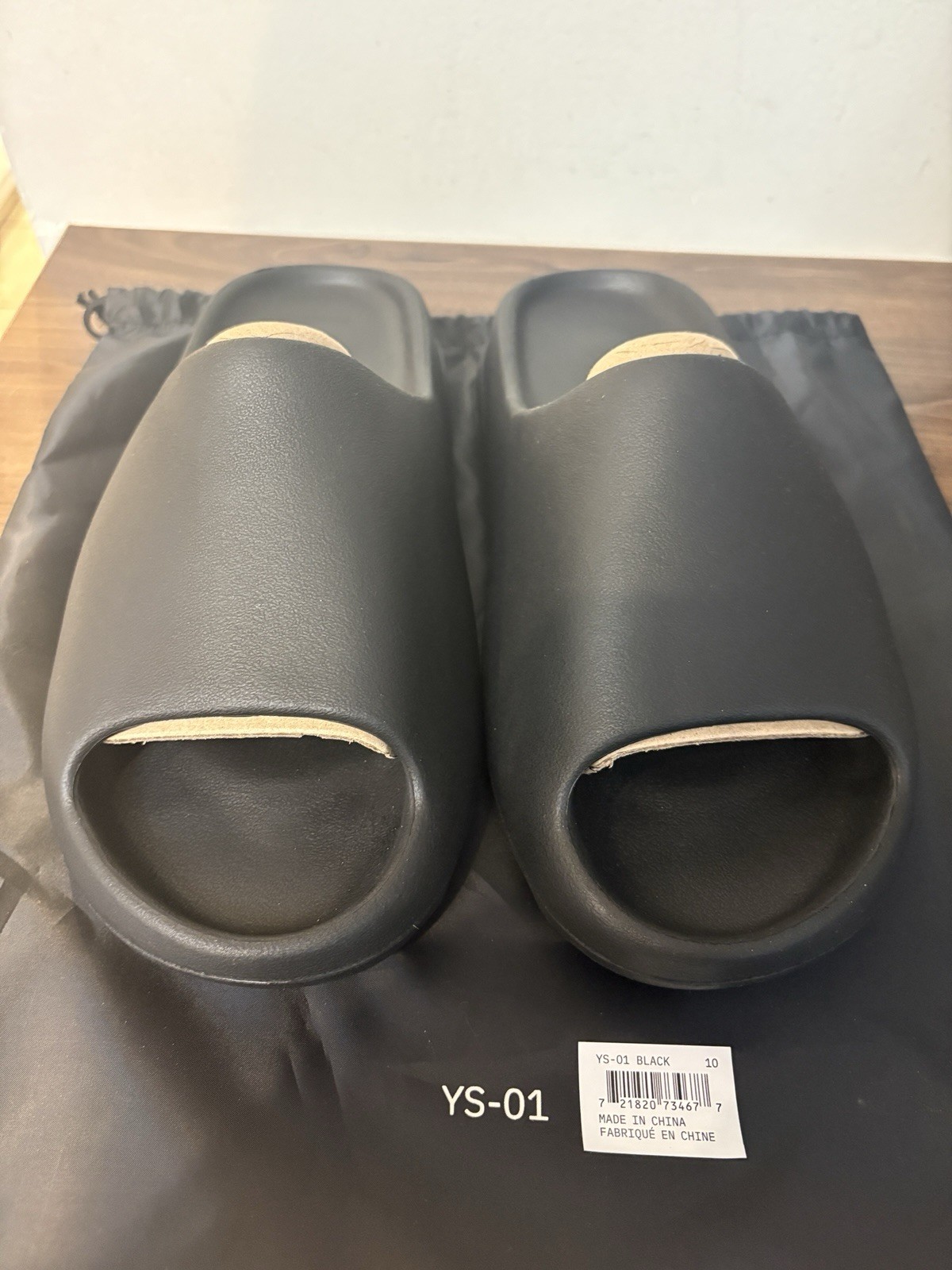 YEEZY SLIDE YZY YS-01 BLACK SIZE 10 thumbnail 2