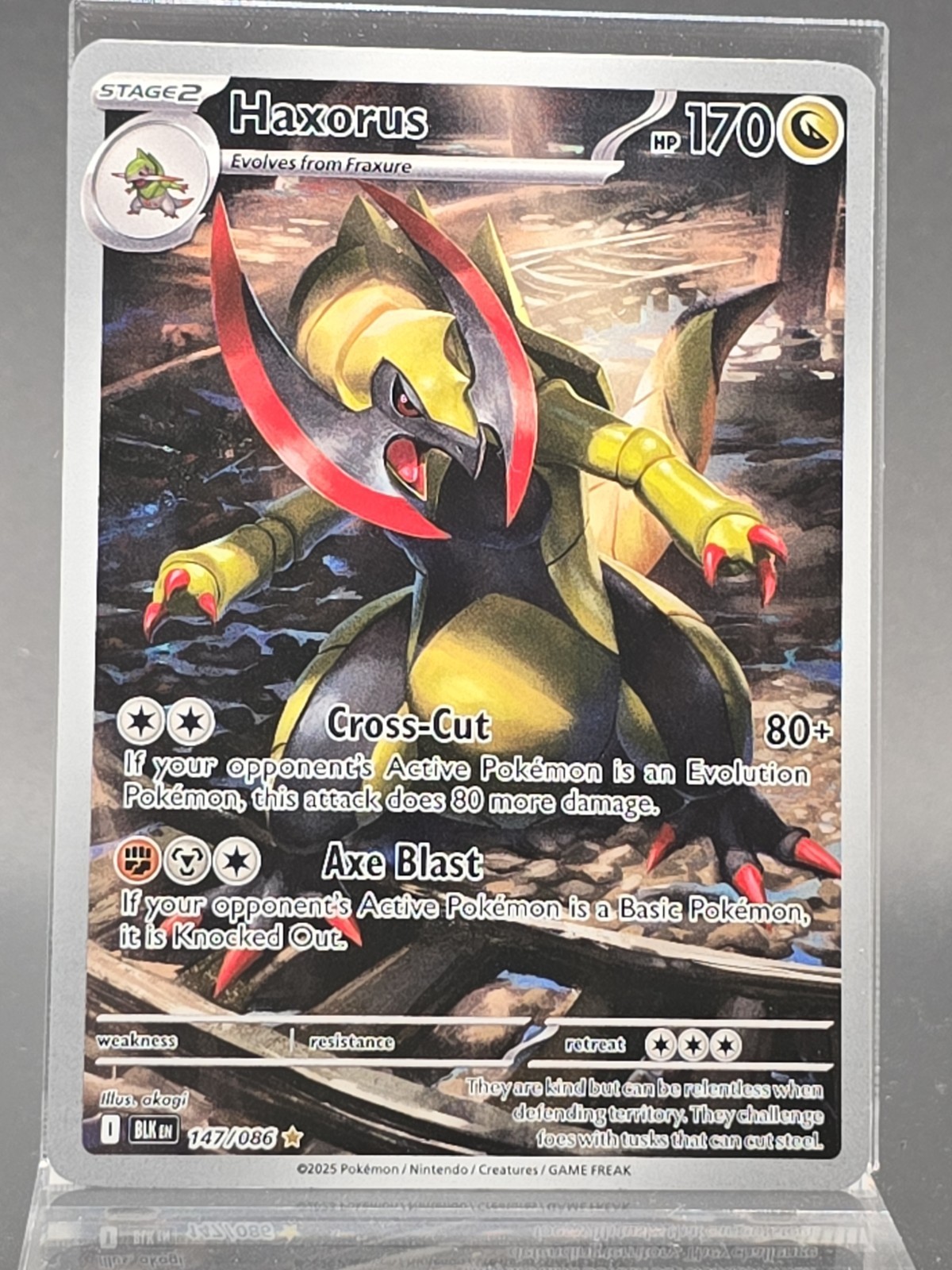 Haxorus 147/086 Sv: Black Bolt Holo