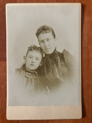 Mother & Daughter Cabinet Card Photo Antique Spencer NY W.G. Clapp Studio