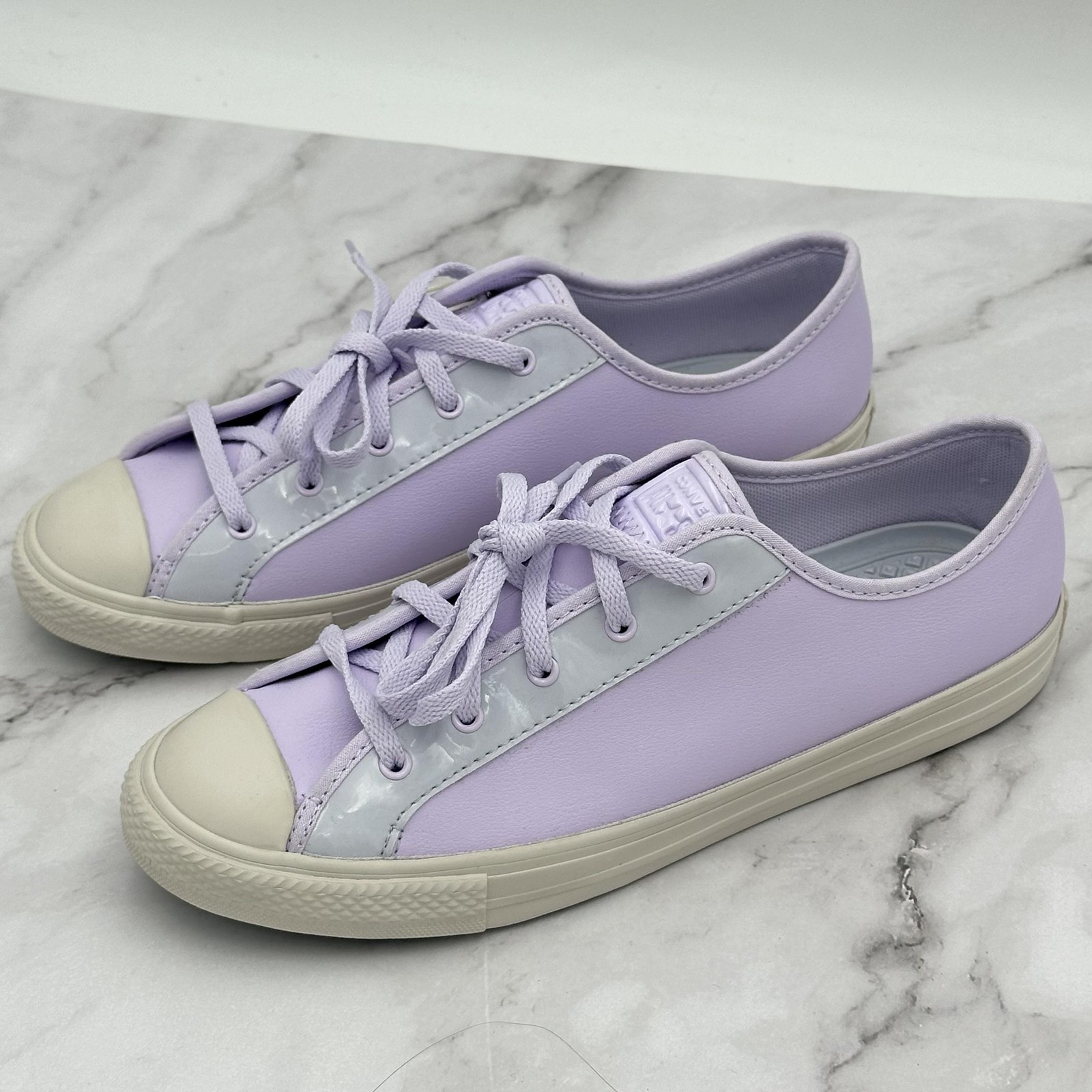 Converse All Star Shoes Womens Size 7.5 Purple Low Top Synthetic A03066C thumbnail 3