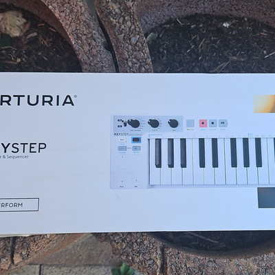 Arturia KeyStep Keyboard-Controller, digital, 32 Tasten, Sequenzer, Arp, USB