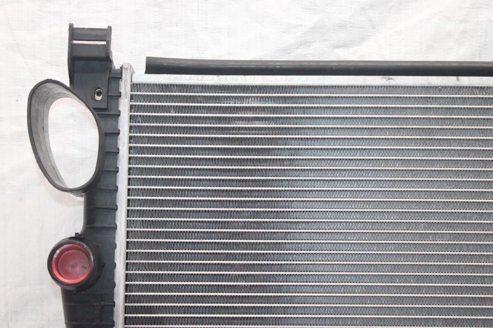 Mercedes SL500 R230 CONV #396 2004 radiador refrigeración del motor con condensador de aire acondicionado Foto 4 de 4
