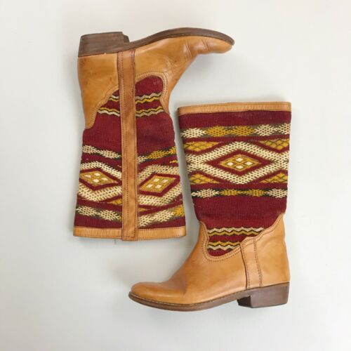 VINTAGE Moroccan Kilim Woven Wool Leather Boots SZ 37 Boho Gypsy Handmade - Picture 1 of 12