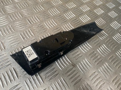 BMW 5 SERIES E60 520D M SPORT FRONT WINDOW LIFTER SWITCH RIGHT O/S 