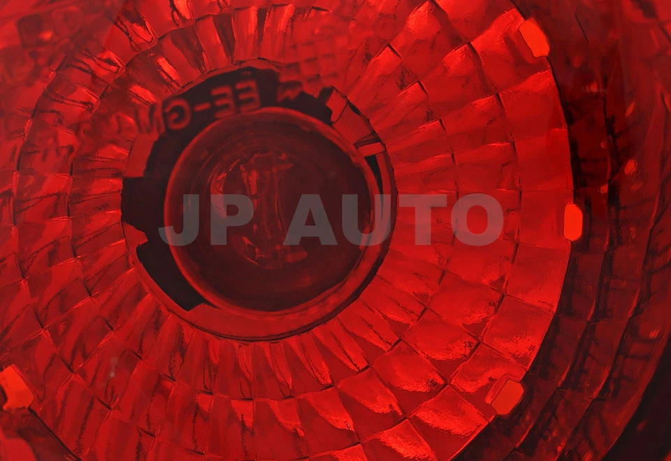 Luz trasera lado del conductor para Chevrolet HHR 2006-2011 Foto 2 de 4