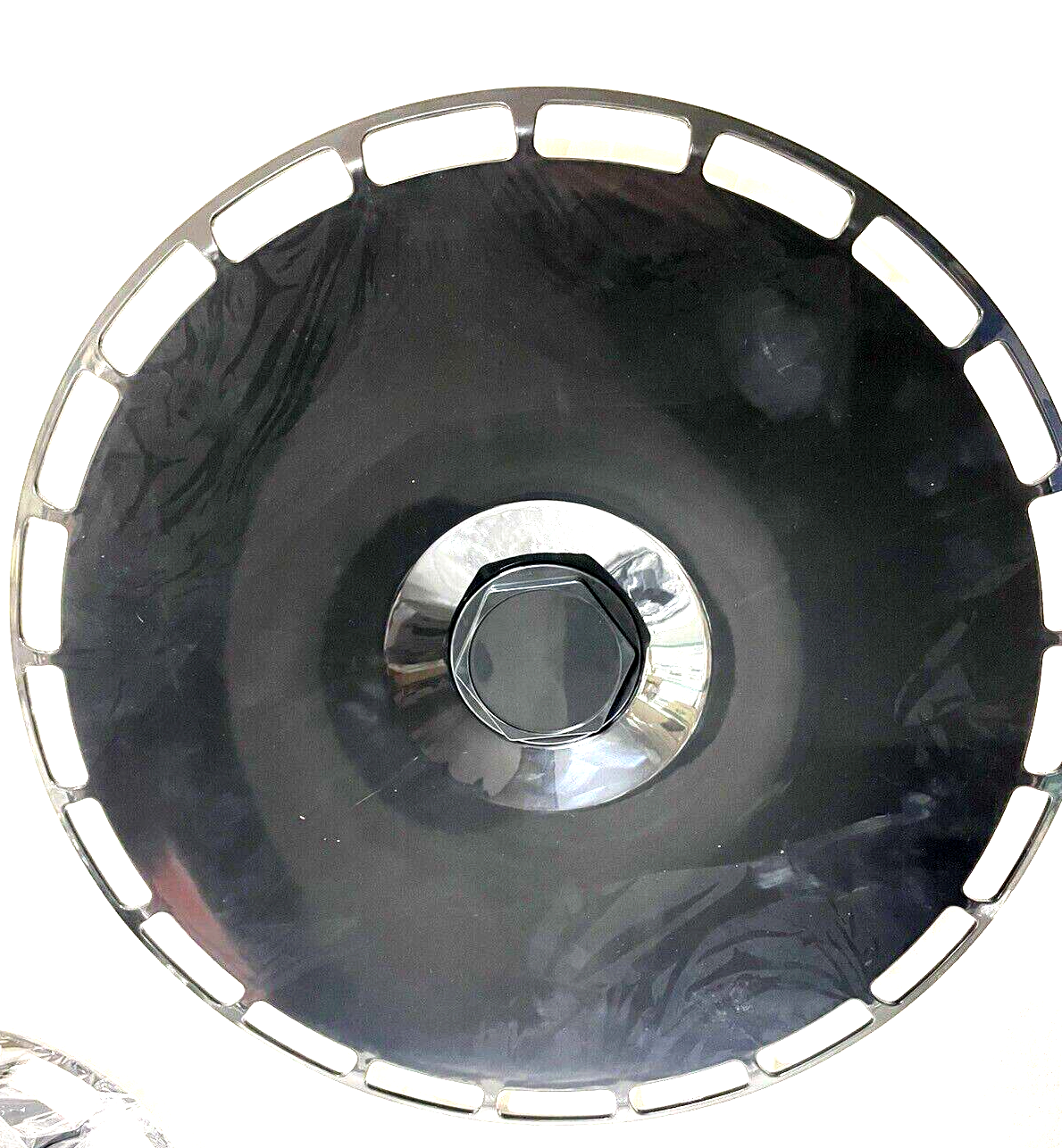 Tesla Model Y 19-Inch San D’Orcia Wheel Covers with Hub Caps-image