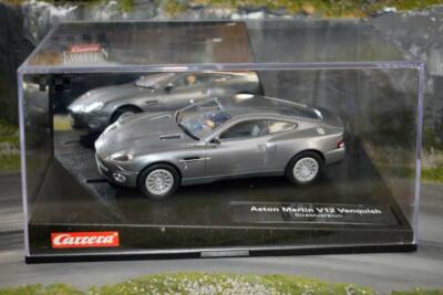 Carrera Evolution 25701 - Aston Martin V12 Vanquish - Streetversion - verpackt