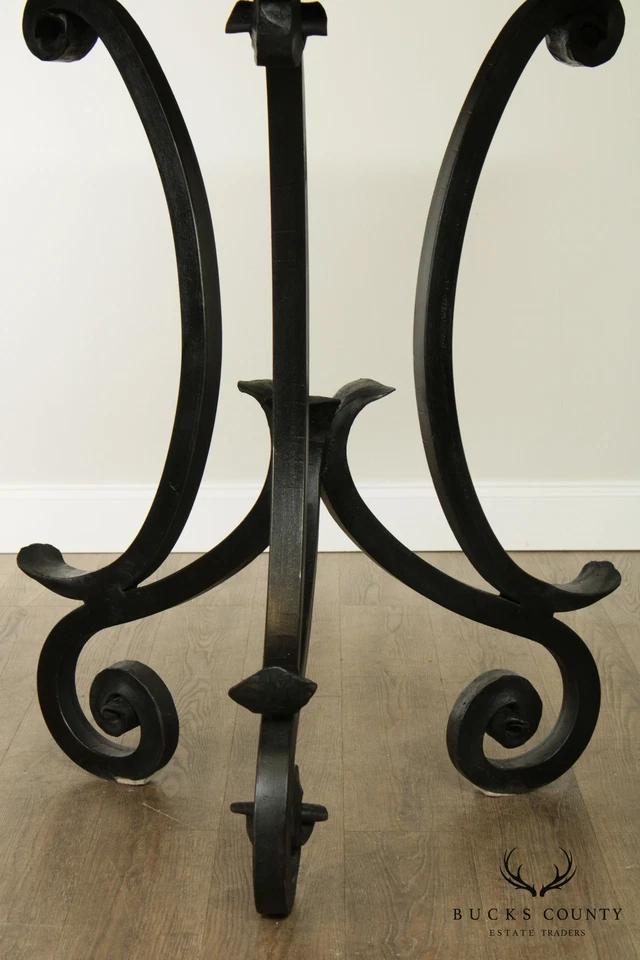 Base de hierro forjado a mano 42" mesa de pub cuadrada tapa de travertino Foto 4 de 4