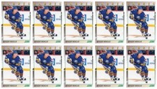 (10) 1991-92 Score Young Superstars Hockey #31 Benoit Hogue Card Lot Sabres