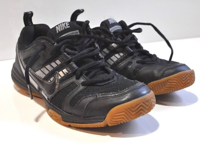 Nike Womens multicourt shoes black size 7.5
