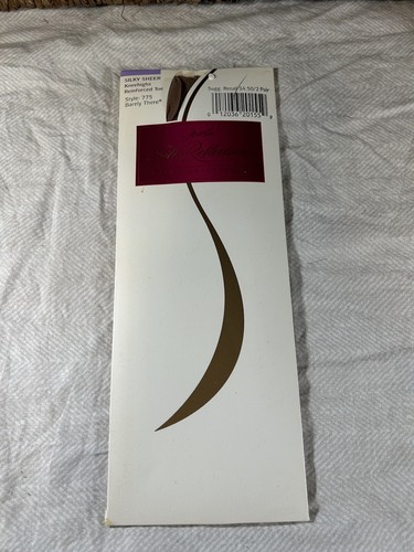 2 Pr HANES Silk Reflections Silky Sheer Kneehighs "Barely There" 775 - Picture 5 of 6