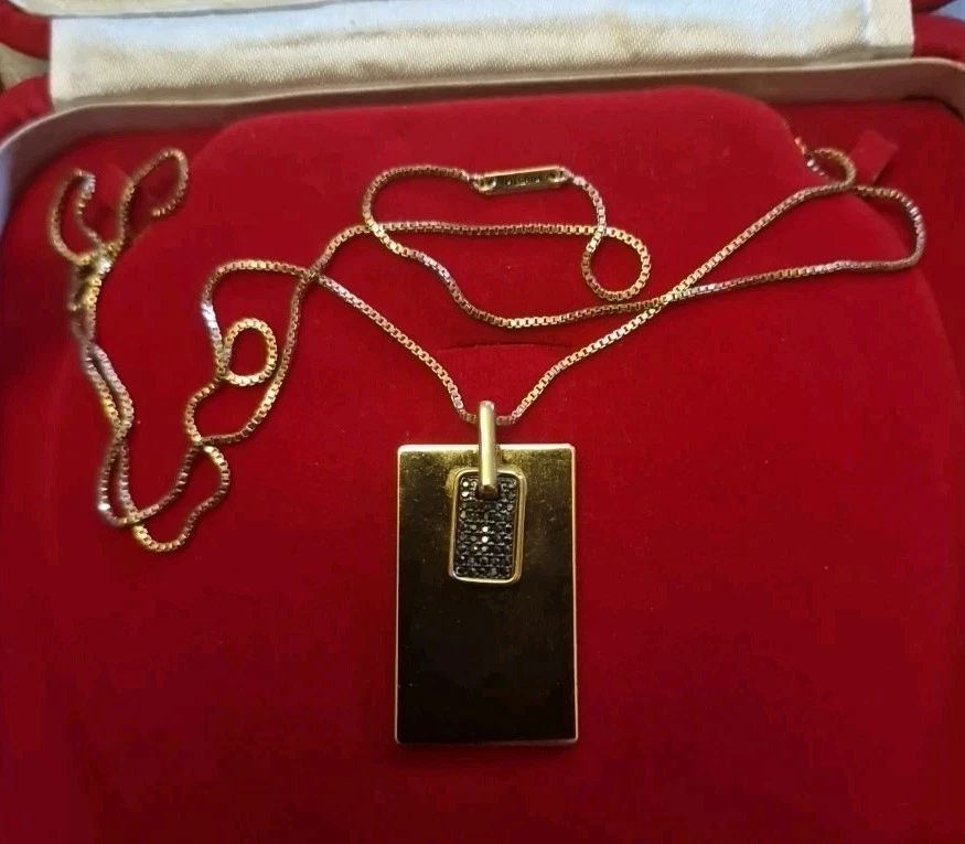 Peregrino Chapado en Oro Amarillo Barra y Colgante Cristal Negro Dije y Cadena Decorativa Foto 3 de 4