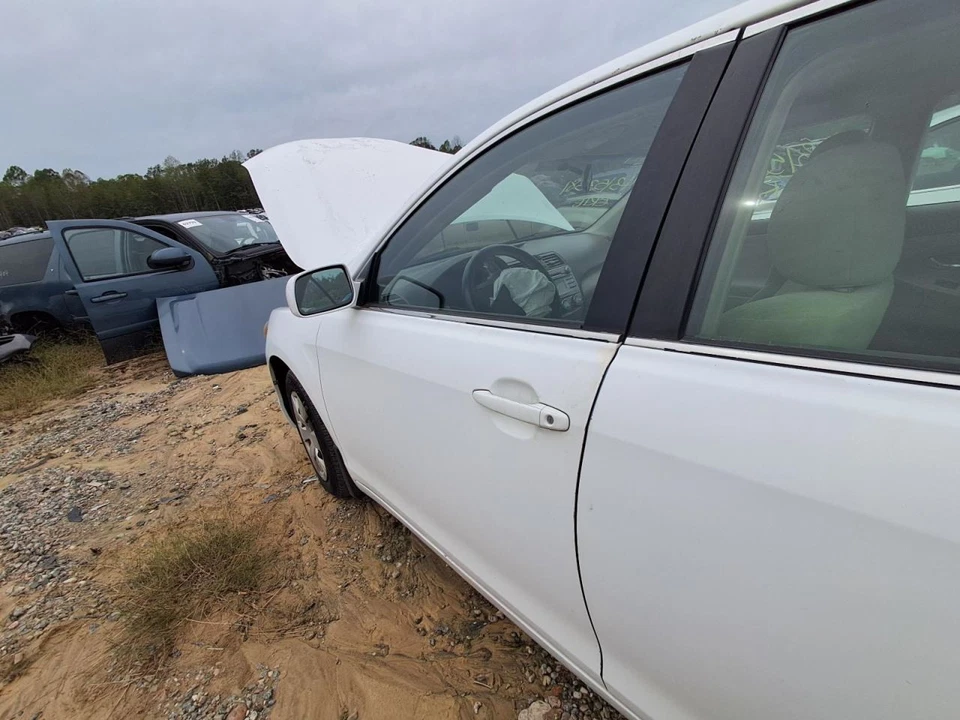 2008 Toyota Camry Driver Front Door White Used Electric Windows Local Pickup - Image 2 of 4