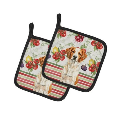 Caroline's Treasures Orange and White Brittany Vegetables Pair of Potholders