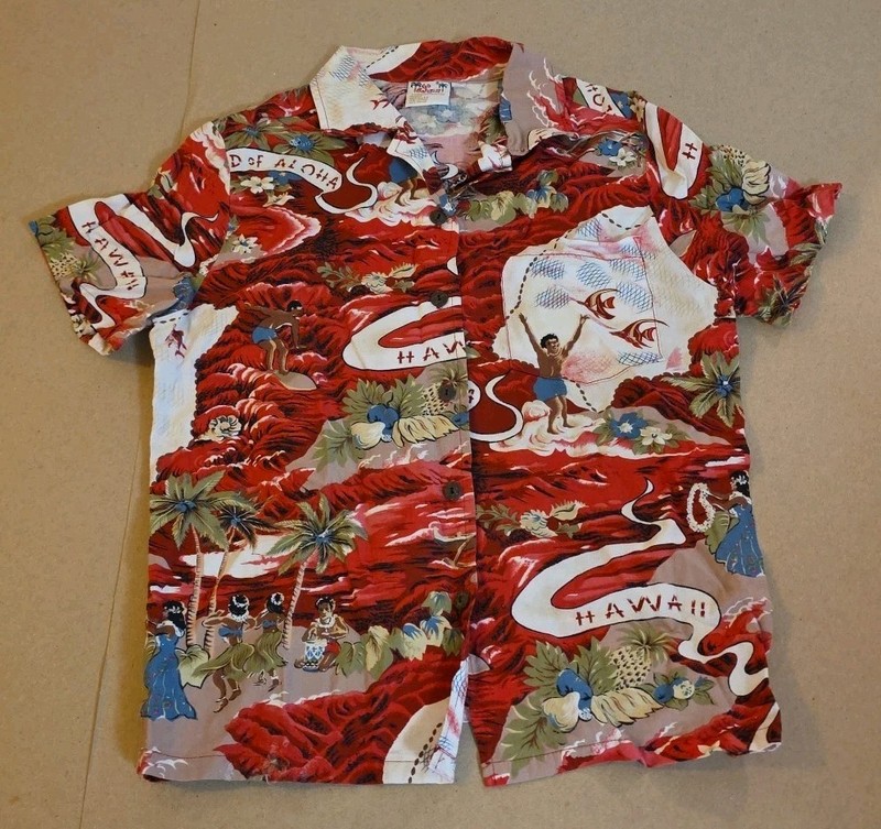 VTG Go Barefoot Surfing Hula Dancers Shirt S Mens Red Aloha Hawaiian