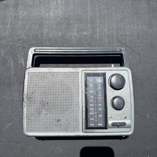 Vintage Radio Shack Optimus AM/FM Portable Radio - Model 12-726 - Tested Working