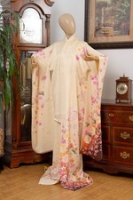 DEAR VANILLA JAPANESE FURISODE SILK KIMONO WOMEN'S AUTHENTIC JAPAN MADE VINTAGE