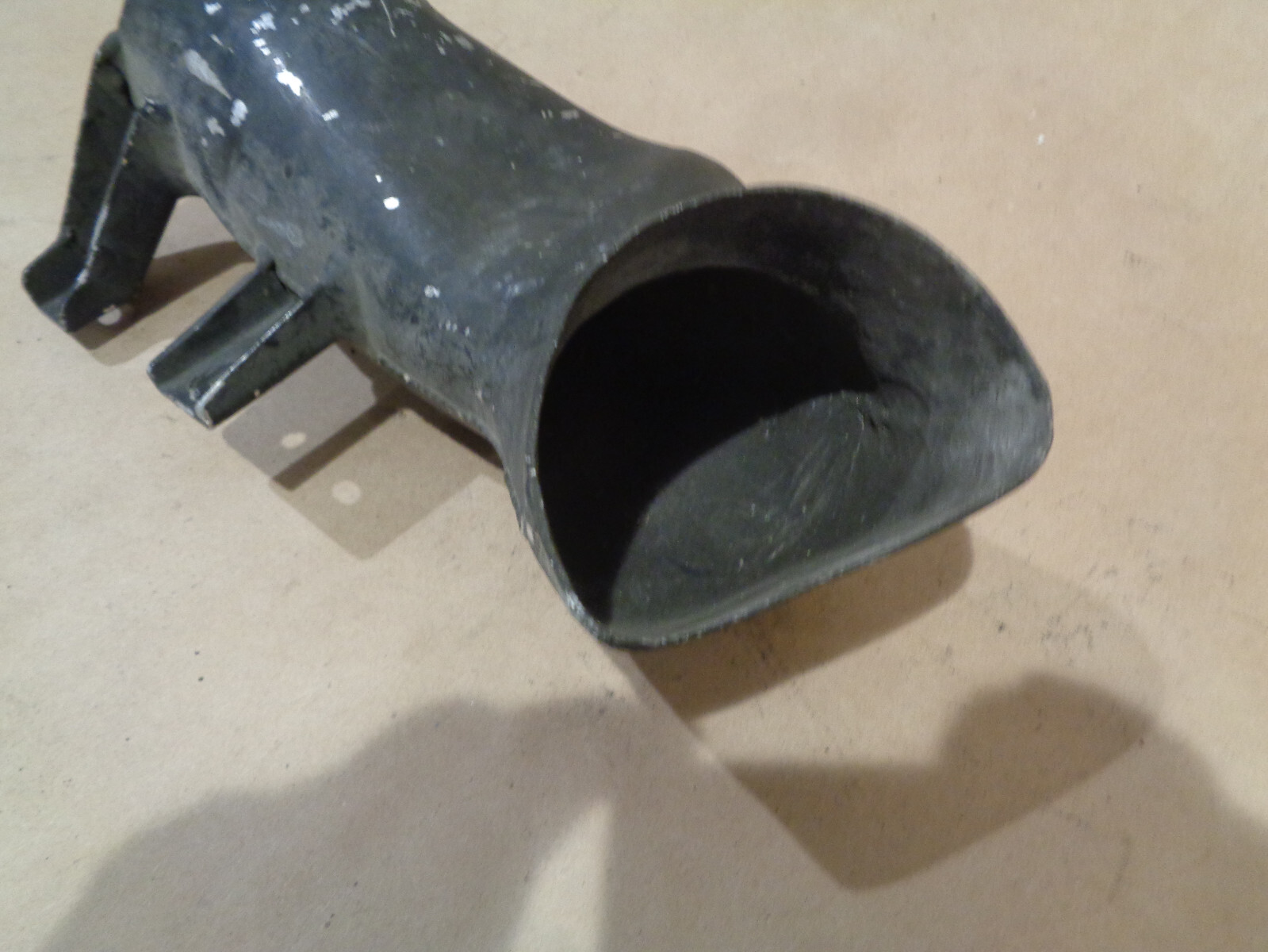Ferrari  456, 550, 575 - Front Bumper LH Air Conveyor-Metal - P/N 168356