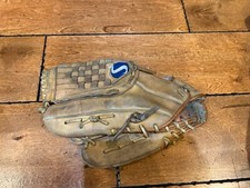VINTAGE Spalding DWIGHT GOODEN Baseball Glove 42-3136