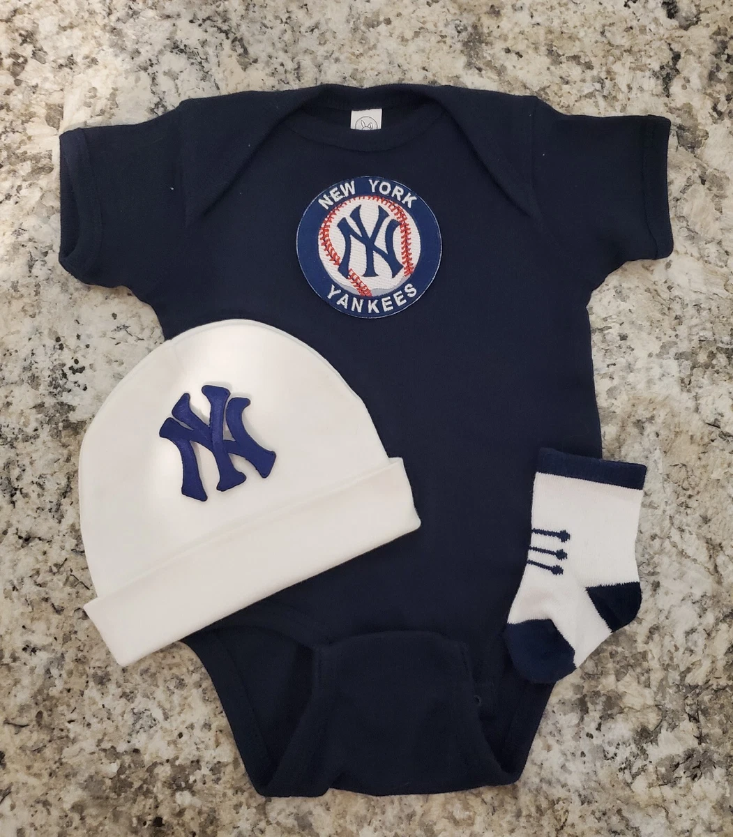 Yankees infant/baby clothes boy Yankees toddler clothes Yankees baby shower  gift