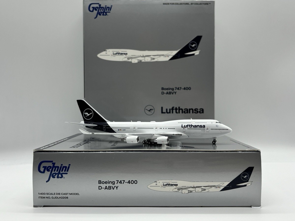 航空機・ヘリコプター Lufthansa Boeing 747-400 D-ABVM 1:200 Lufthansa new livery Boeing 747-400 D-ABVM with gears