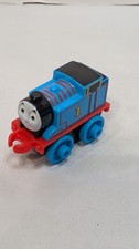 THOMAS FRIENDS Minis Train Engine 2015 CLASSIC THOMAS Weighted