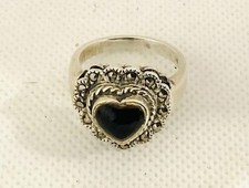 Vintage Sterling Silver Heart Black Onyx Ring Size8