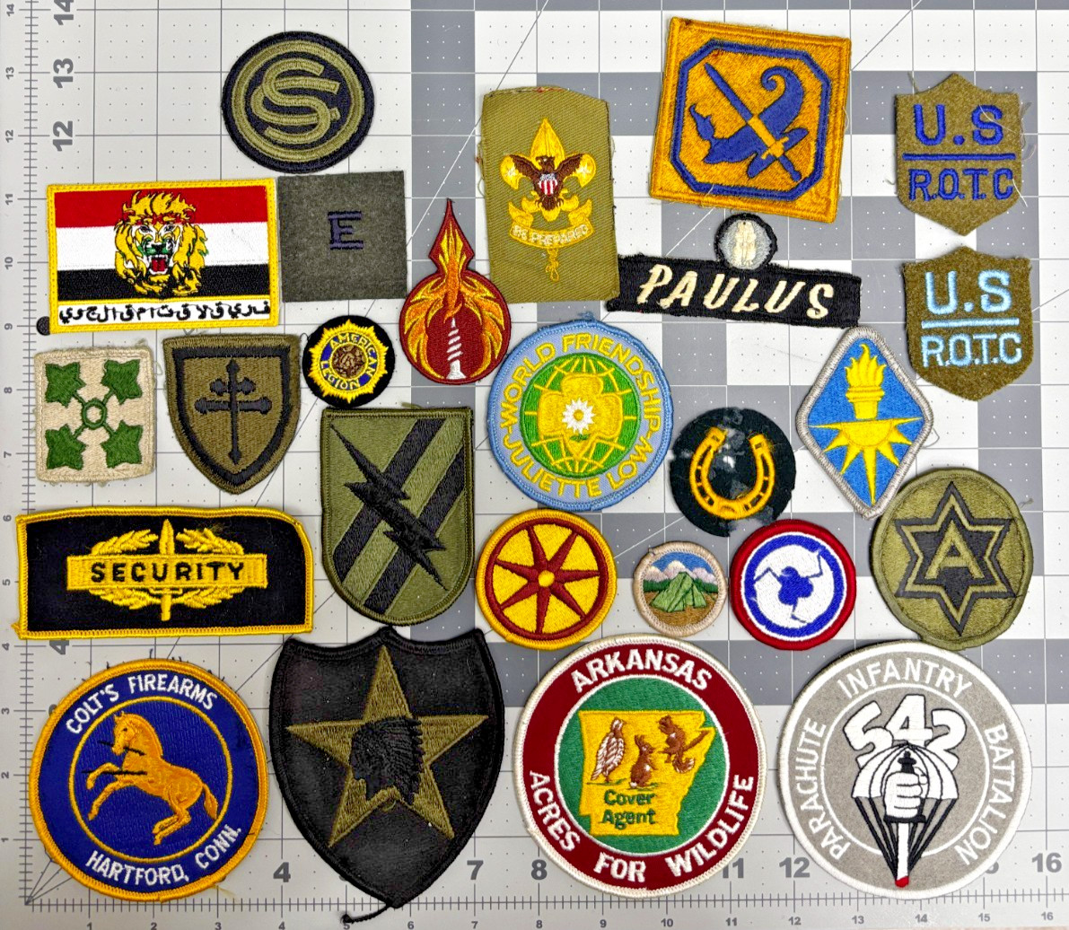 #50 Lot of 25 Mixed Patches