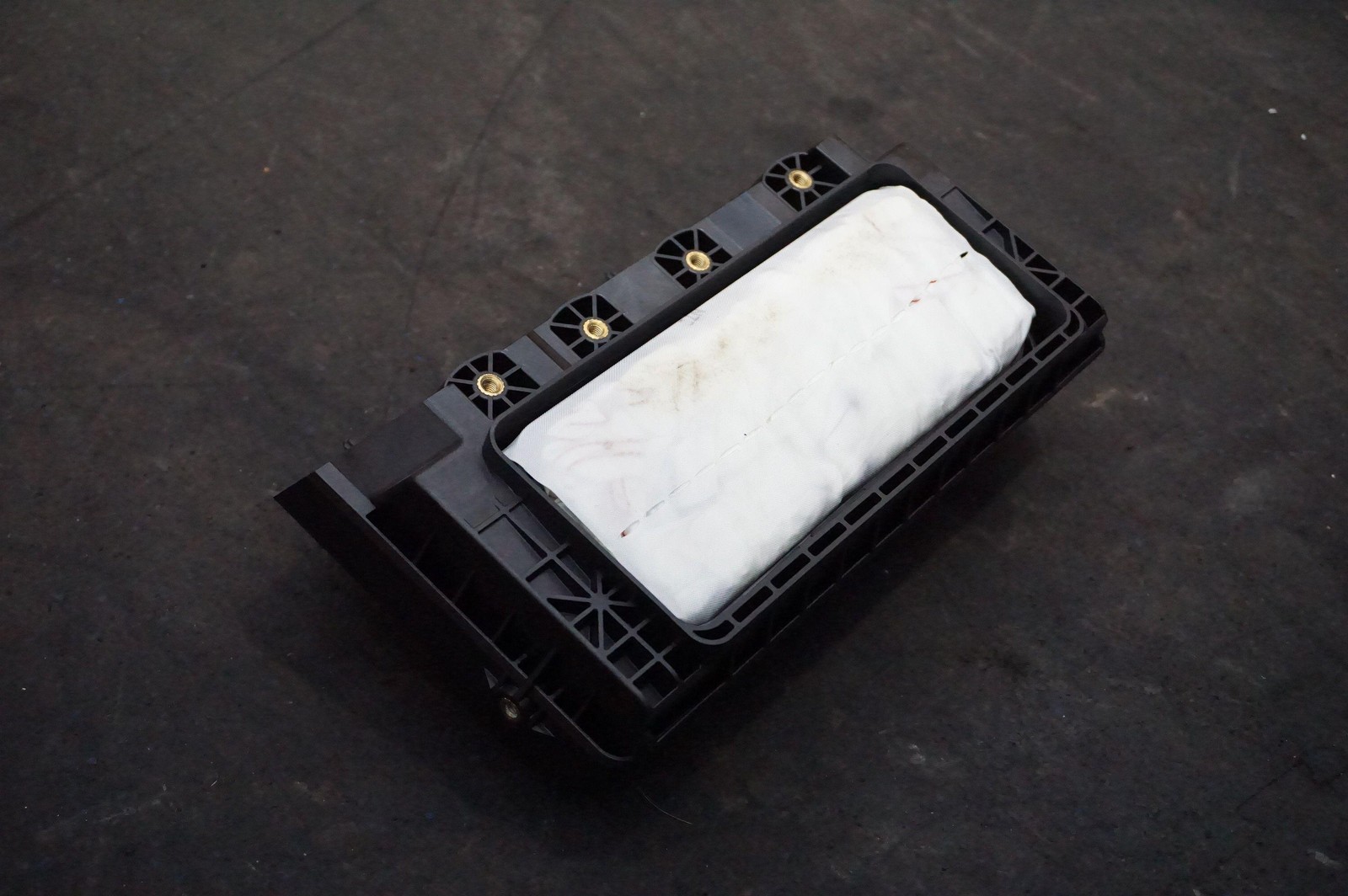 Front Dashboard Right Dash Airbag OEM 3Y0880204C Bentley Mulsanne 2010-2020