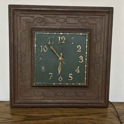 Vintage Lux Robert Shaw Wall Clock Green Gold Plastic Wood Quartz (Nonworking)