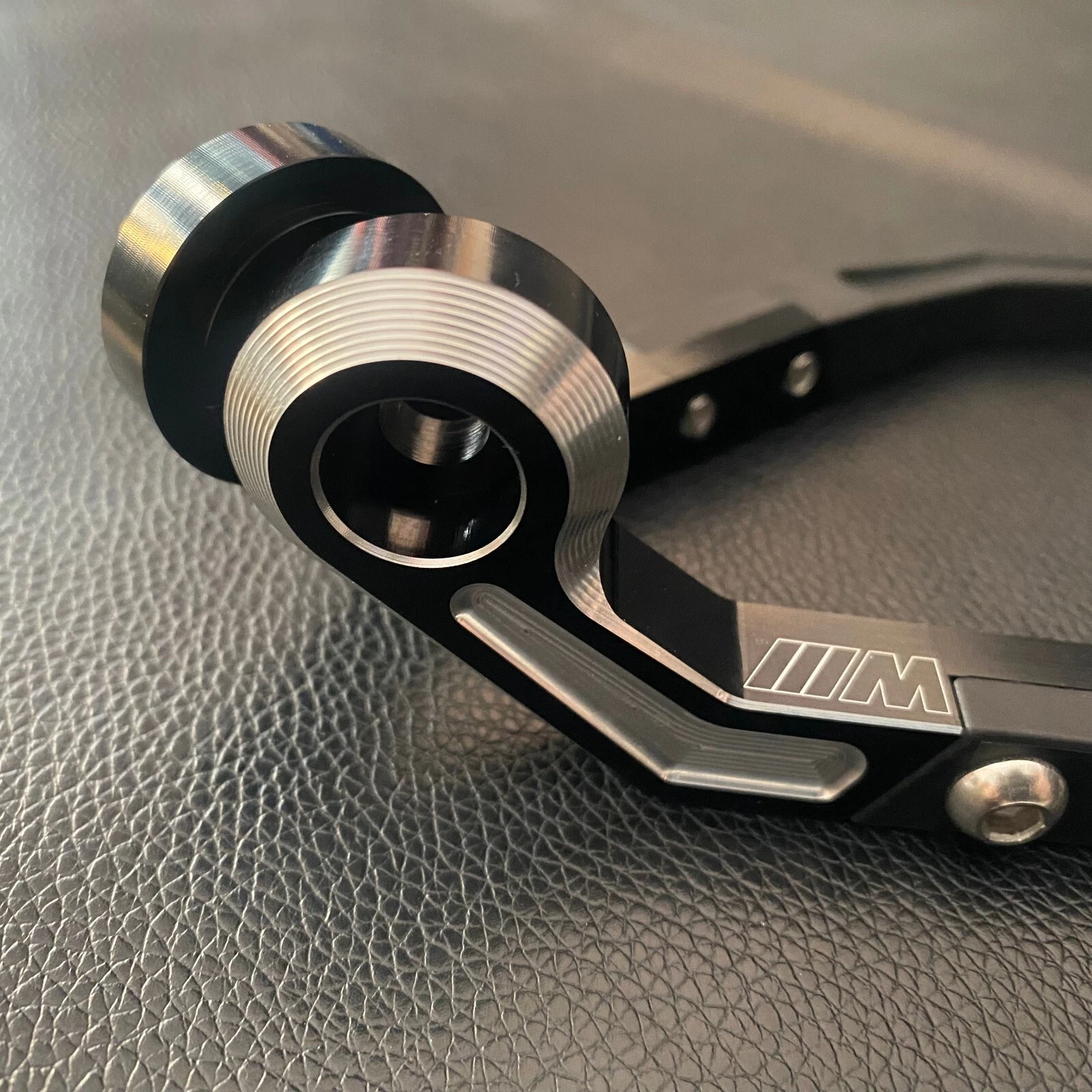 Unbranded Clutch Lever s1000rr-2019-2025 &ndash; Aluminum Vintage Part: Yes Universal Fitment: Yes Compatible Year: 2025, 2024, 2023, 2022, 2021, 2020, 2019 Placement on Vehicle: Right, Front Performance Part: Yes Country of Origin: China