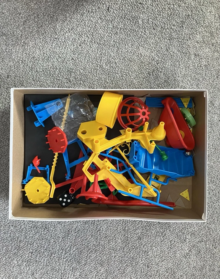 Mouse Trap Board Game - Milton Bradley Hasbro 2005 Foto 3 de 4