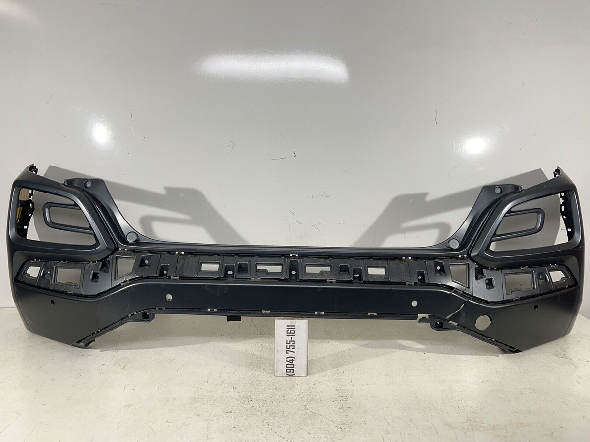 2018-2021 Hyundai Kona Limited Rear Bumper Cover w/ Sensor Holes