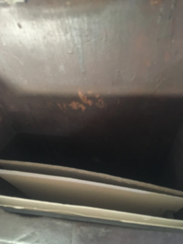 RUSTIC Wooden Hand MADE  Mail Box Hinged Lid -WITH GLASS FRAME FOR STREET NO. - Image 3 of 4