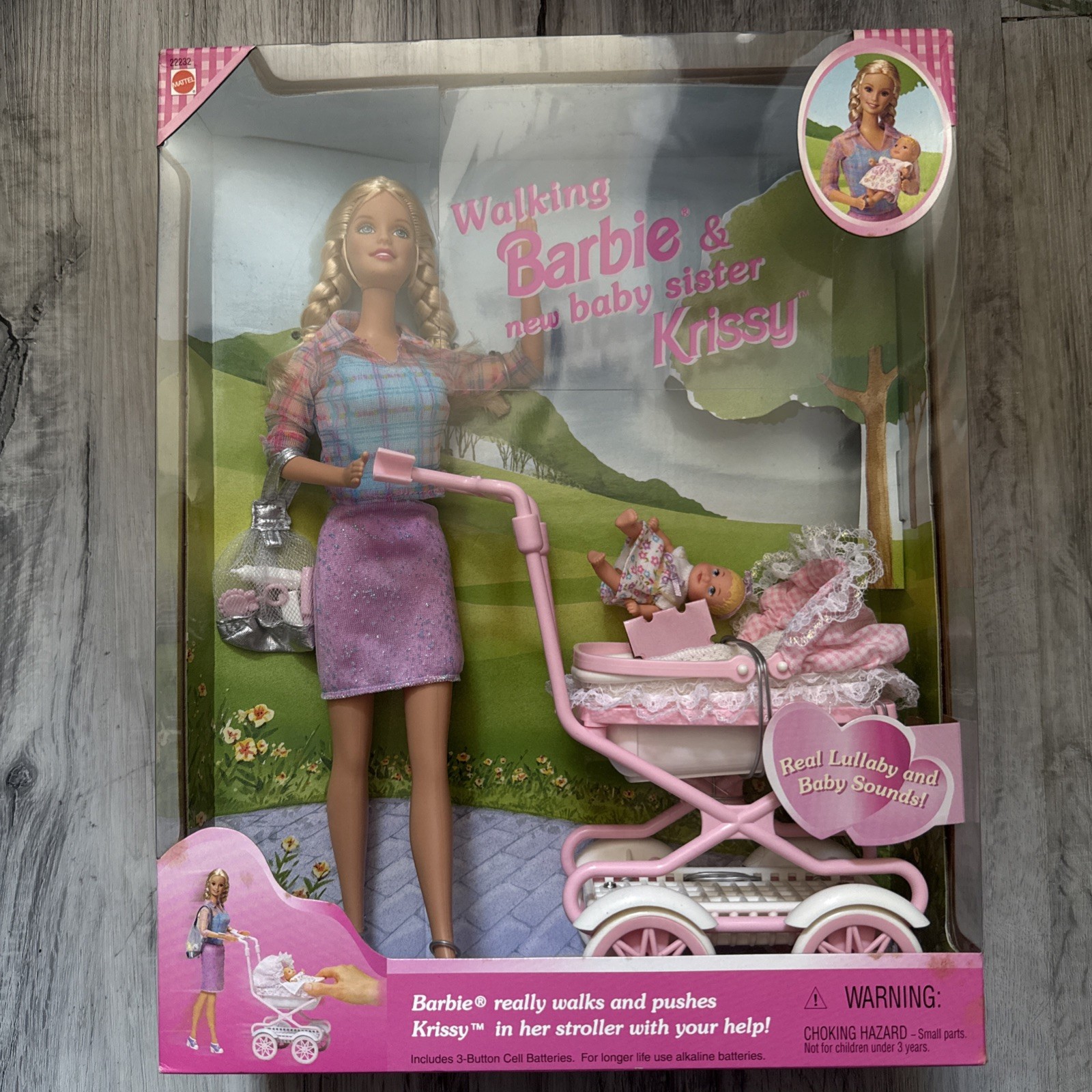 1999 Walking Barbie & Baby Sister Krissy Play Set  New in Bo