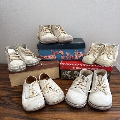 5 Vintage 1960s and 1970s baby shoes 3 Original Boxes Thom  McAn Hanlons seenote