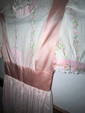 VINTAGE DRESS RESELLER LOT OF 4