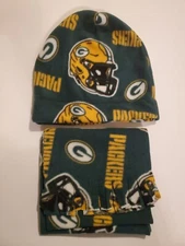 New fleece Beanie hat and scarf set Green Bay Packers Adult Hand Crafted