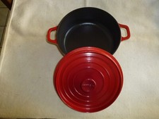 SUPERBE COCOTTE EN FONTE EMAILLEE INVICTA 24 MIJOTEUSE