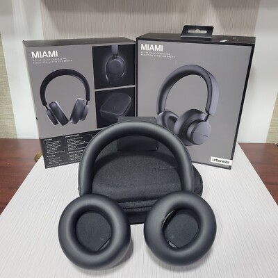 Urbanista Miami Wireless Headphones - Black [One of Earpad Cushion